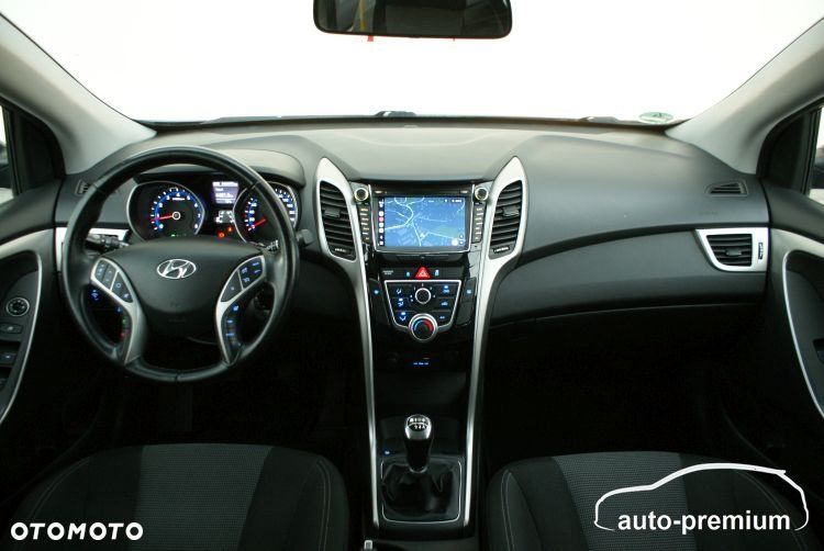 Hyundai i30 1.6 Premium - 6