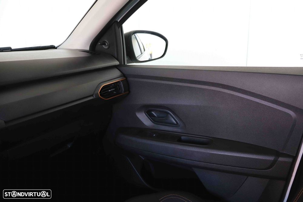 Dacia Sandero 1.0 TCe Essential - 21