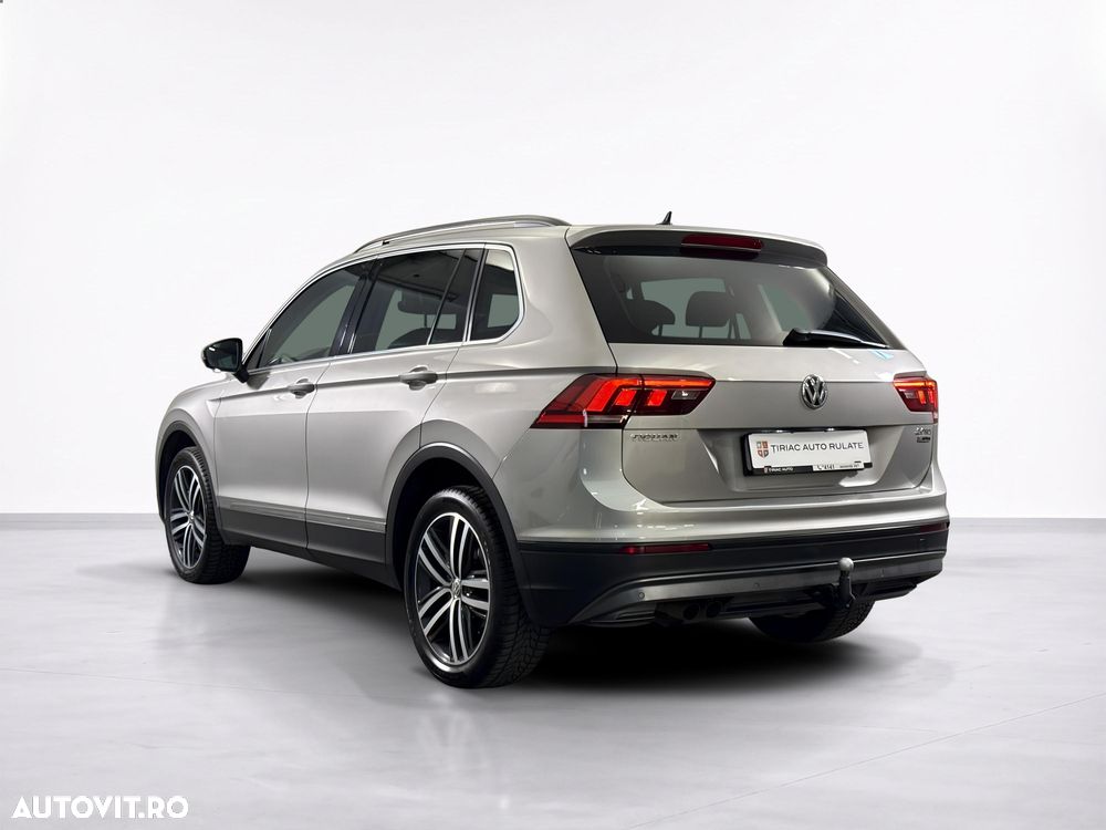 Volkswagen Tiguan - 4