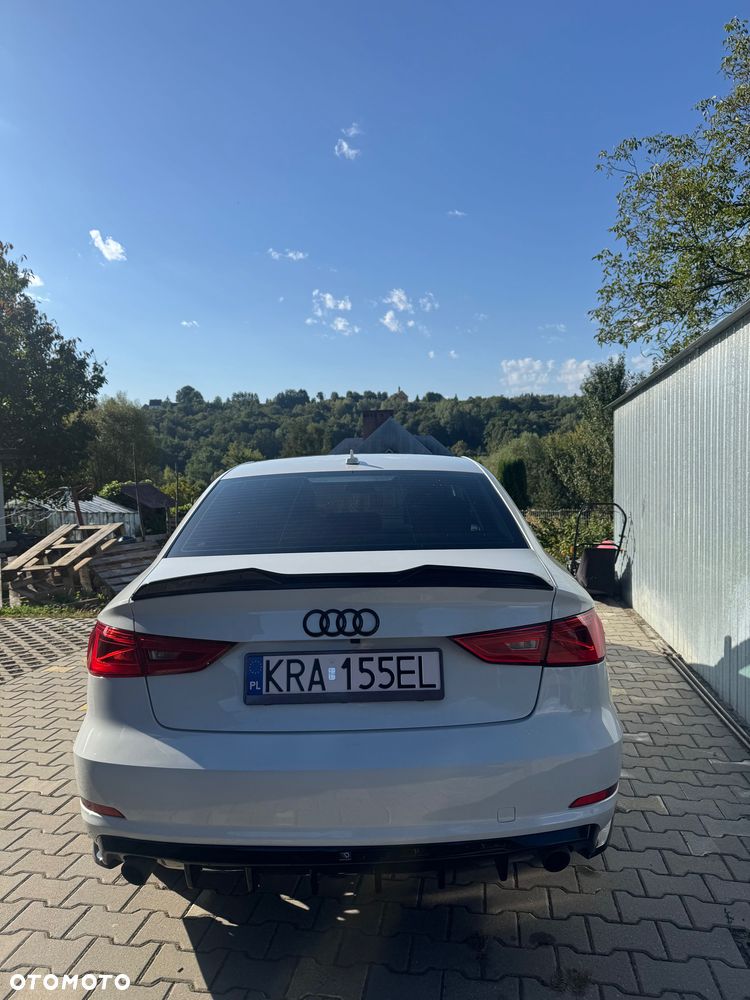 Audi A3 Sportback - 4