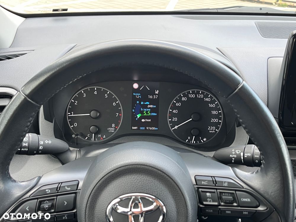 Toyota Yaris 1.5 Comfort - 20