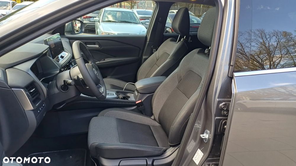 Nissan Qashqai 1.3 DIG-T MHEV N-Connecta Xtronic - 11