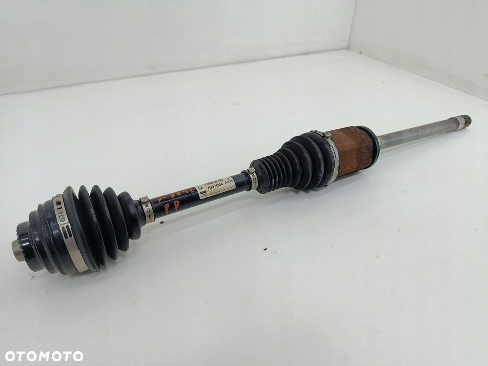 BMW 4 F32 X-DRIVE PRAWA PRZEDNIA PÓŁOŚ 7597694 - 2