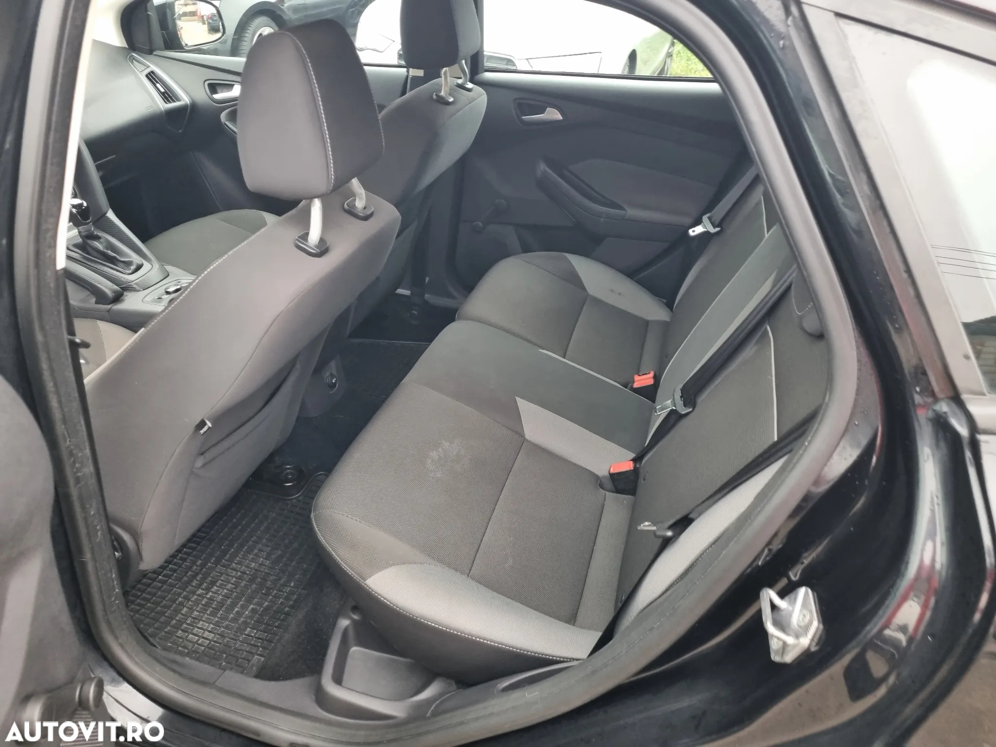 Ford Focus 1.0 EcoBoost Start Stop Trend - 11
