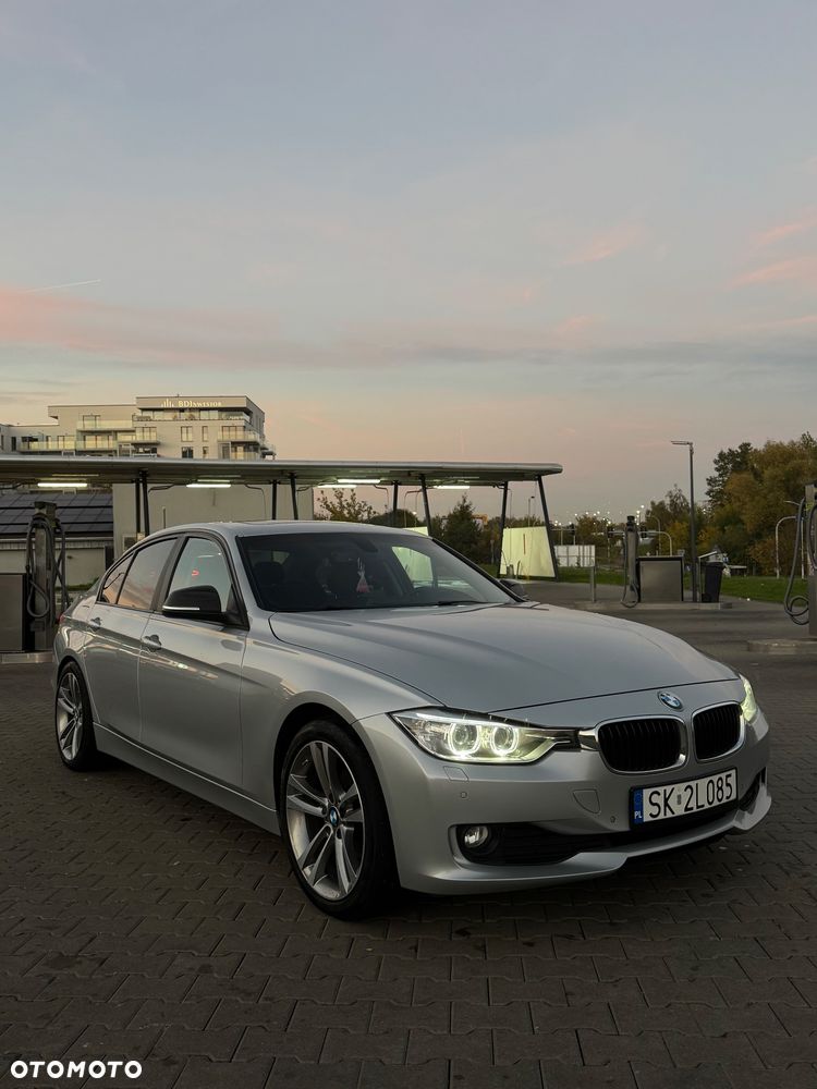 BMW Seria 3 320d Eff.Dynamics Sport Line - 12