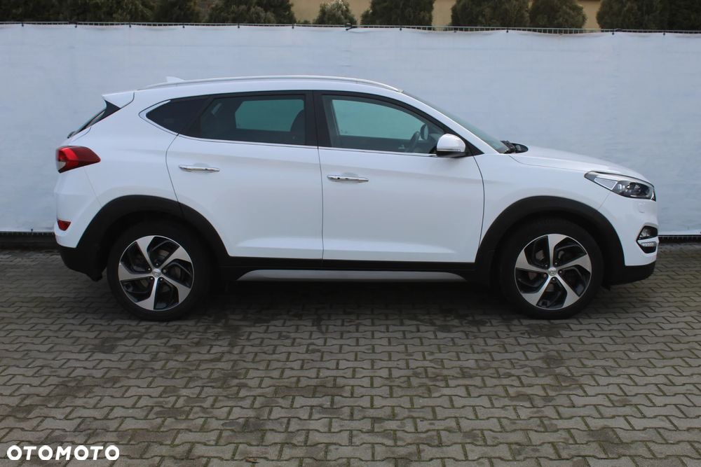 Hyundai Tucson 1.7 CRDI BlueDrive Style 2WD DCT - 6