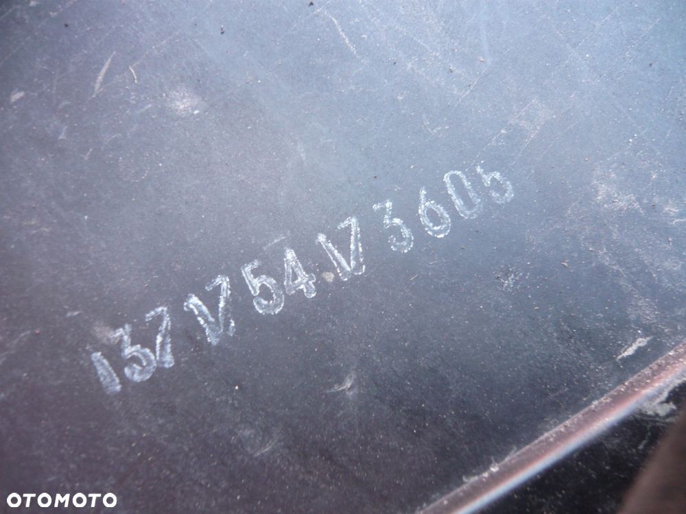 podstawa obudowa filtra powietrza 1371754173605 bmw e90 e91 - 2