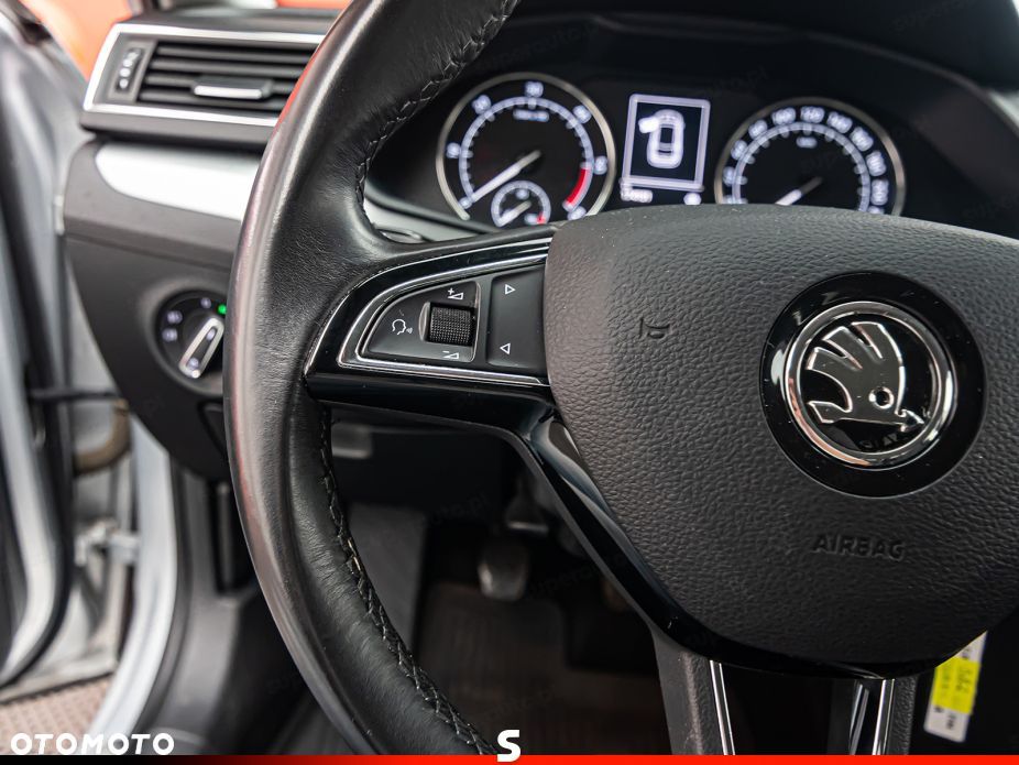 Skoda Superb 2.0 TDI Ambition - 13