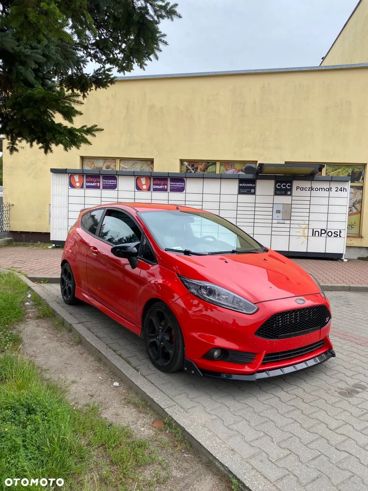 Ford Fiesta 1.6 EcoBoost ST - 3