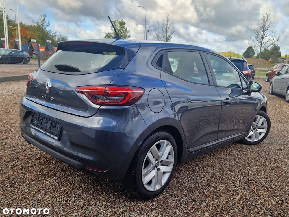 Renault Clio - 2