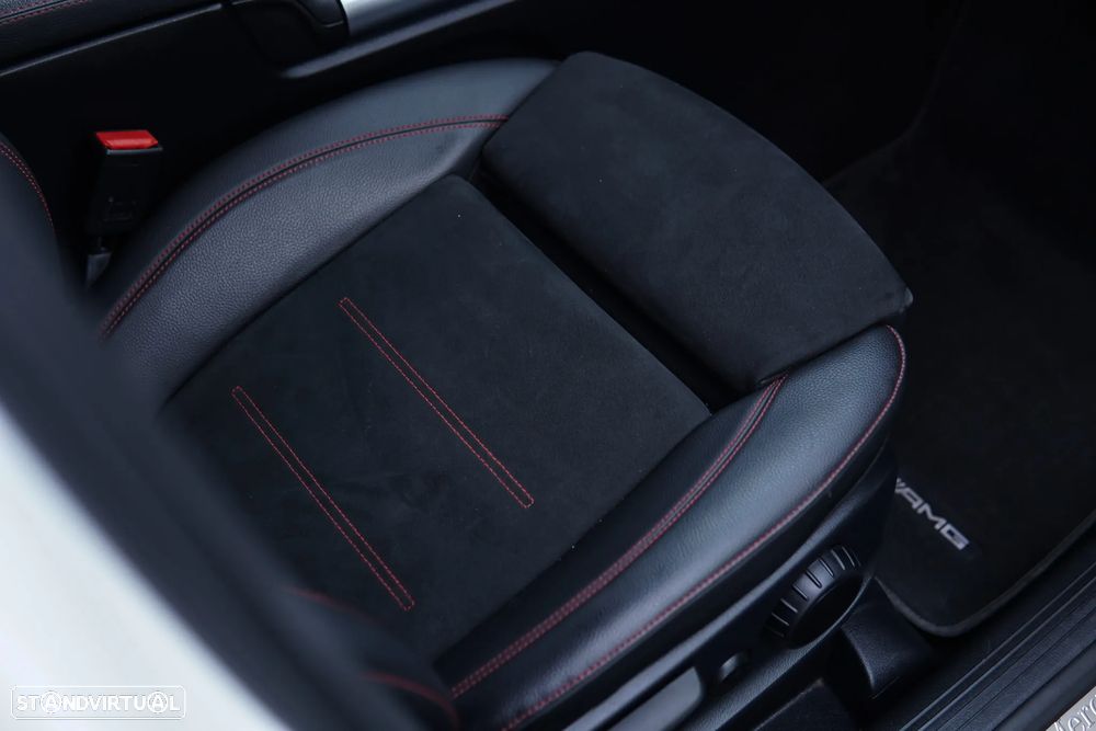 Mercedes-Benz GLA 200 d 8G-DCT AMG Line - 30