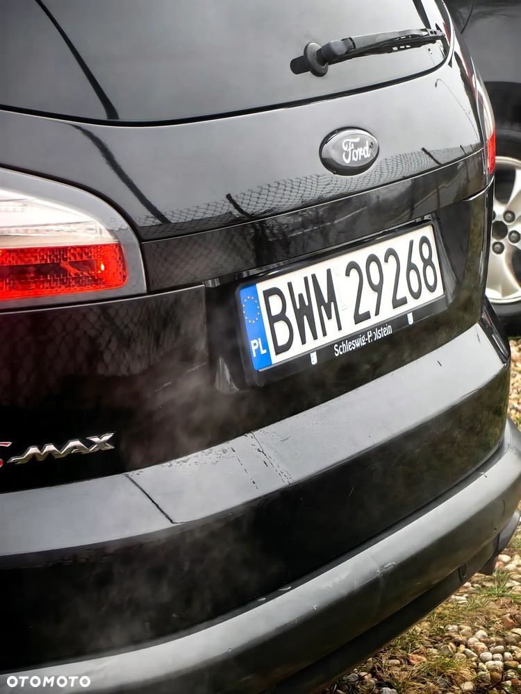 Ford S-Max 2.5 Titanium - 21