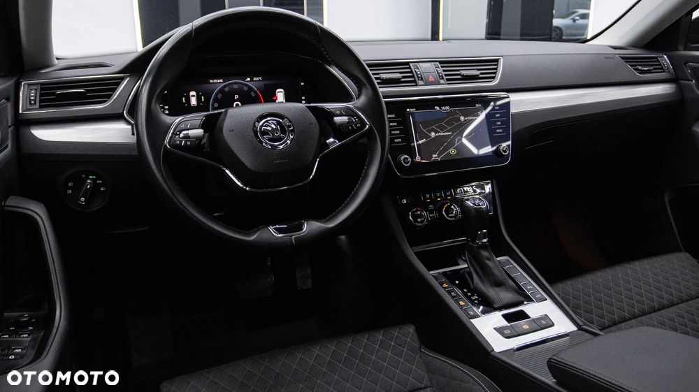 Skoda Superb 1.4 TSI Plug-In Hybrid Ambition DSG - 12