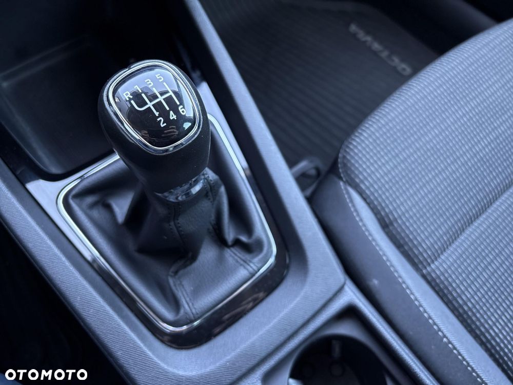 Skoda Octavia 1.5 TSI ACT Ambition - 15