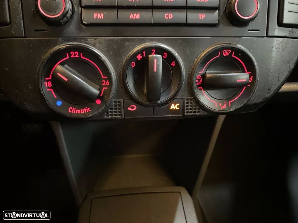 VW Polo 1.4 TDi Confortline - 13