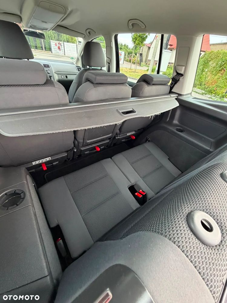 Volkswagen Touran 1.6 TDI DPF BlueMotion Technology Trendline - 5