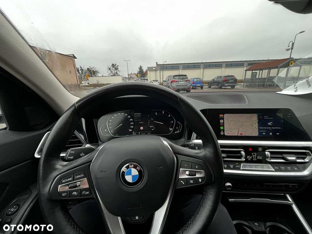 BMW Seria 1 120d M Sport - 6