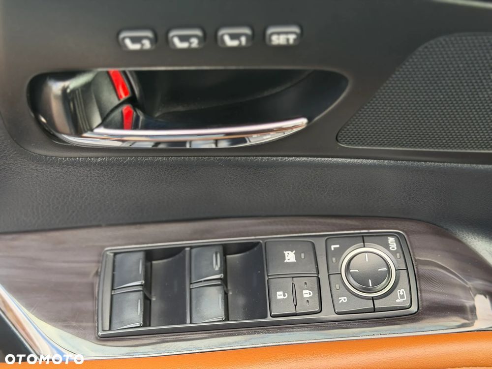 Lexus RX 450h Prestige - 36
