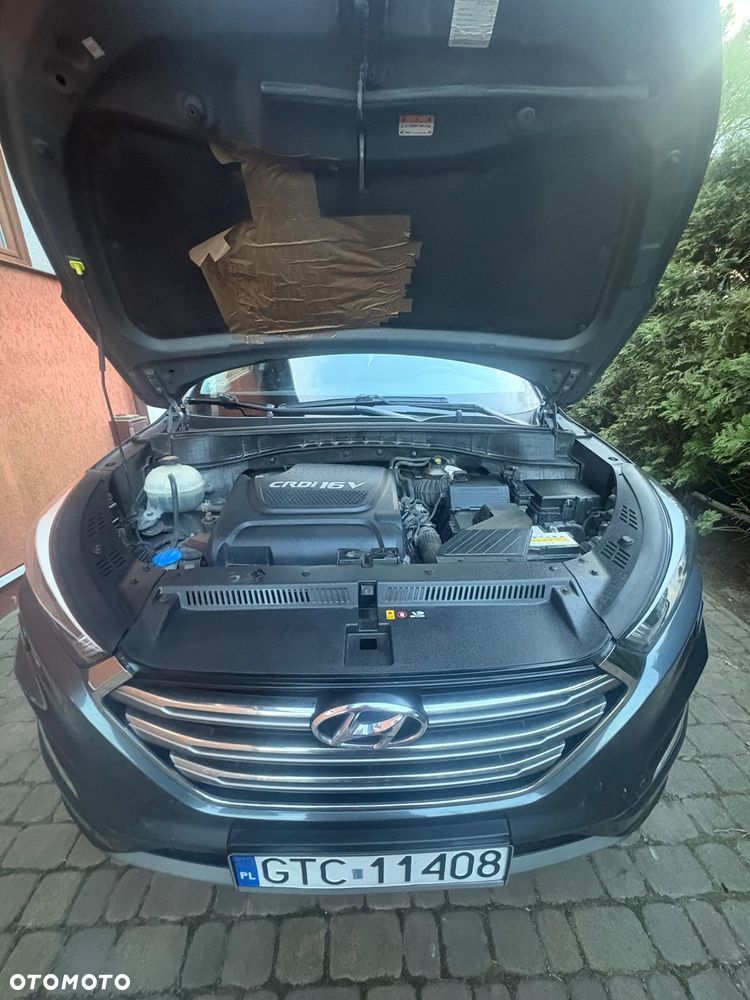 Hyundai Tucson 2.0 CRDI BlueDrive Style 2WD - 2