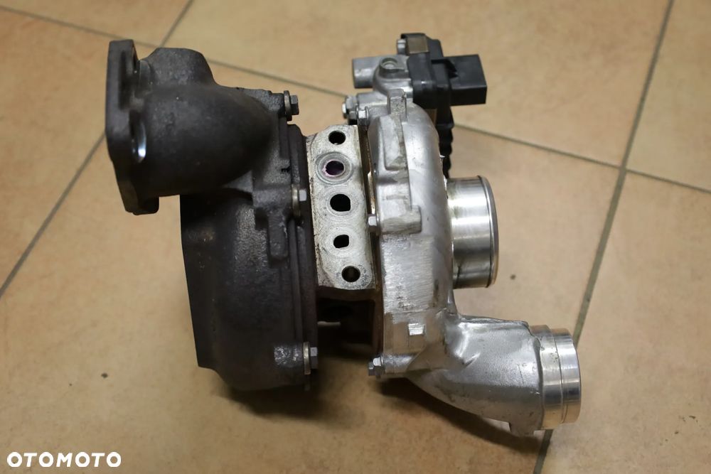 Oryginalna Turbosprężarka Mercedes-Benz 300/350 3.0 CDI 826830-4 - 3