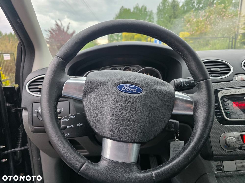 Ford Focus 1.8 Black Magic - 10
