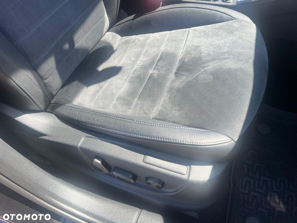 Skoda Octavia 1.8 TSI Elegance DSG - 29