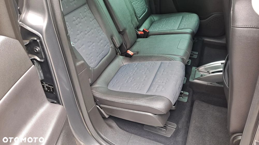 Opel Meriva - 14