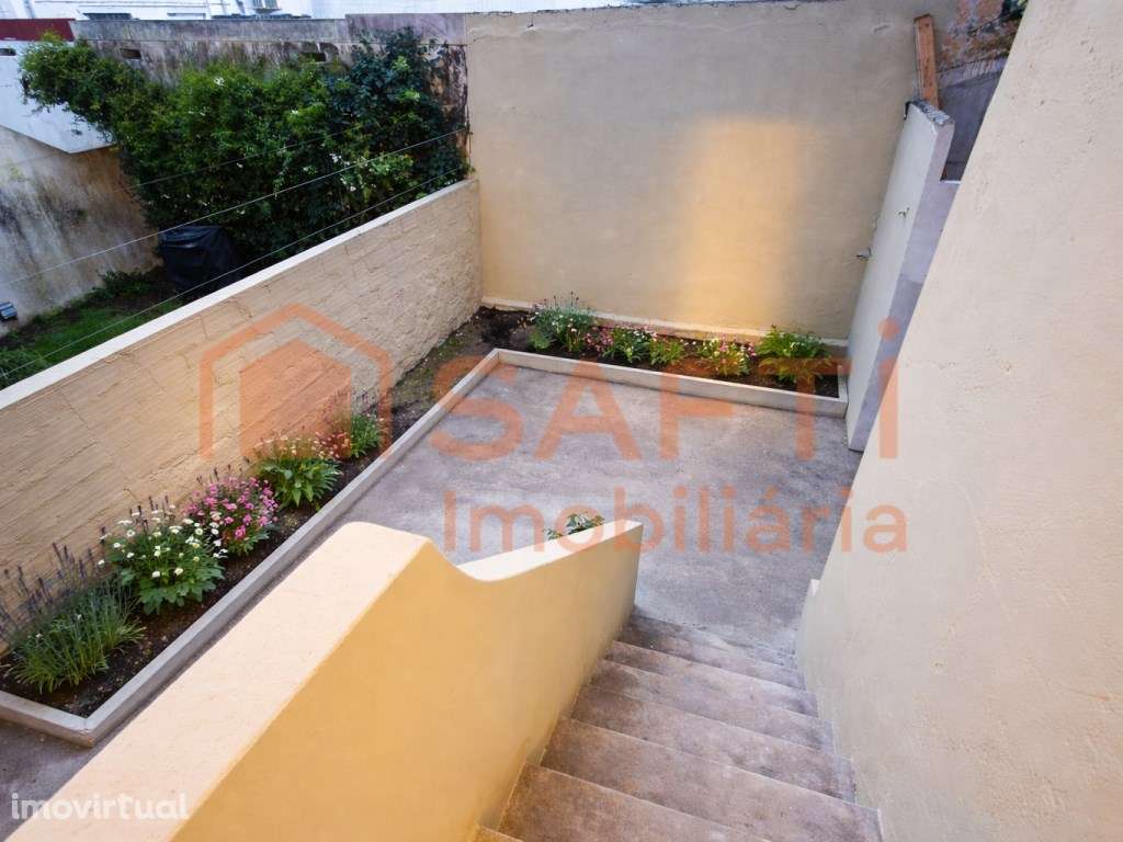 Moradia reabilitada com 8 estúdios, em Cedofeita - Porto - elevada ... - Grande imagem: 3/32