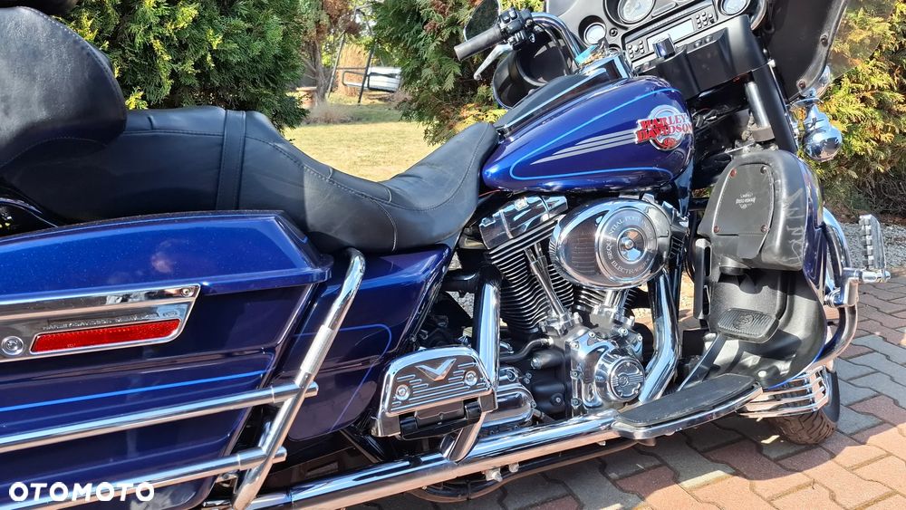 Harley-Davidson Touring Electra Glide - 12