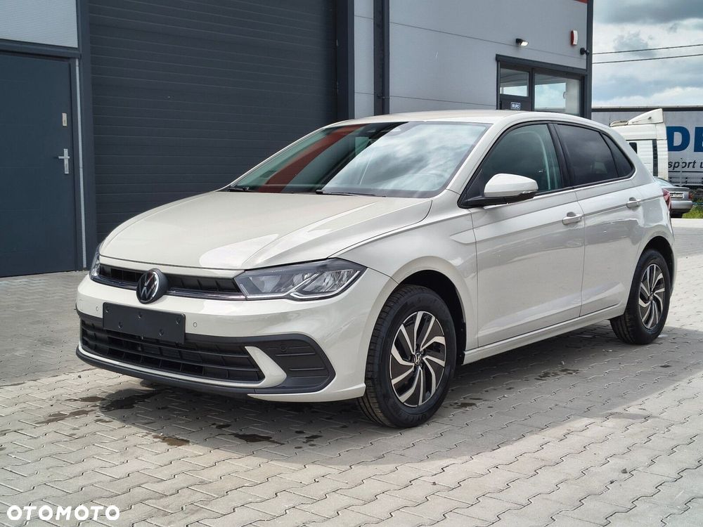 Volkswagen Polo - 4