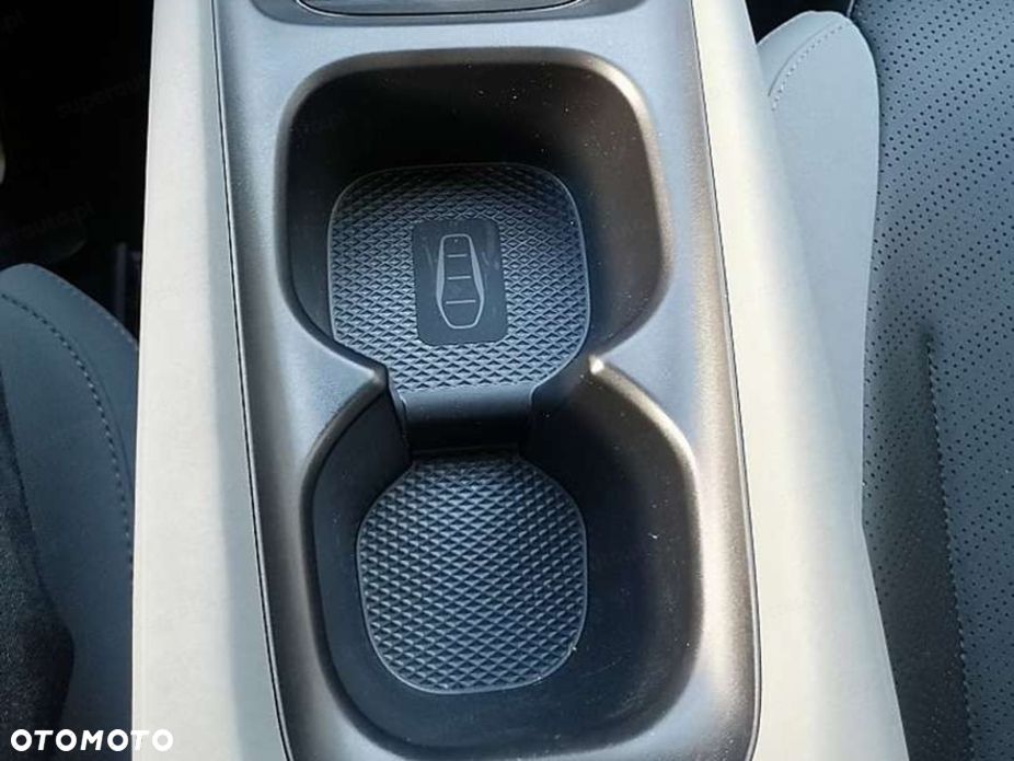 BYD Dolphin Surf - 11