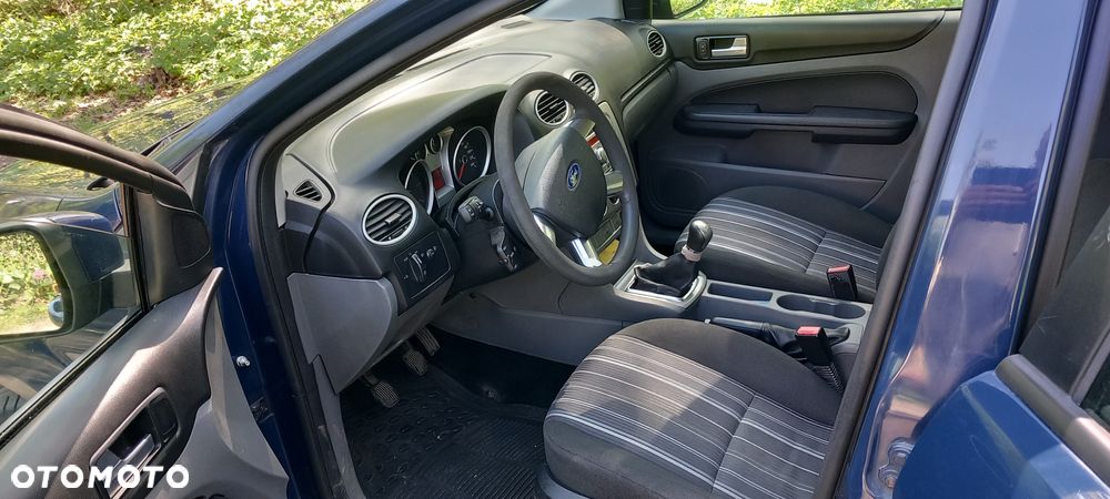 Ford Focus 1.8 TDCi Ghia - 4