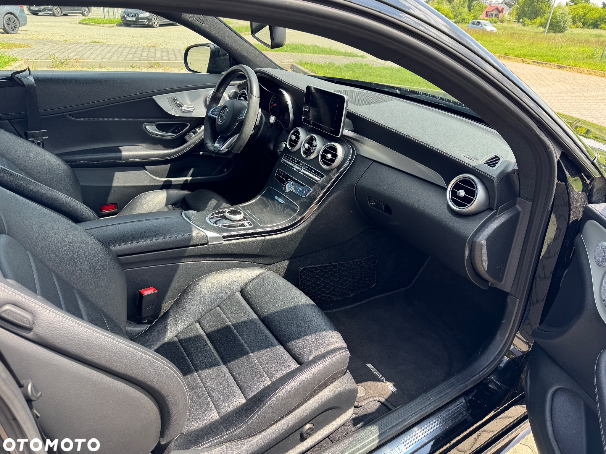 Mercedes-Benz Klasa C 300 Coupe 9G-TRONIC AMG Line - 15