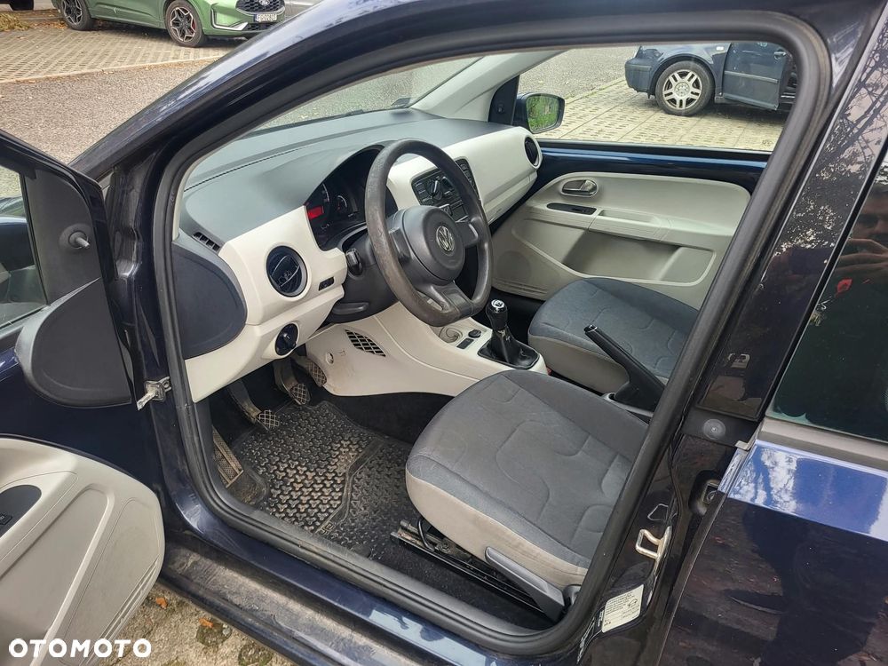 Volkswagen up! - 13