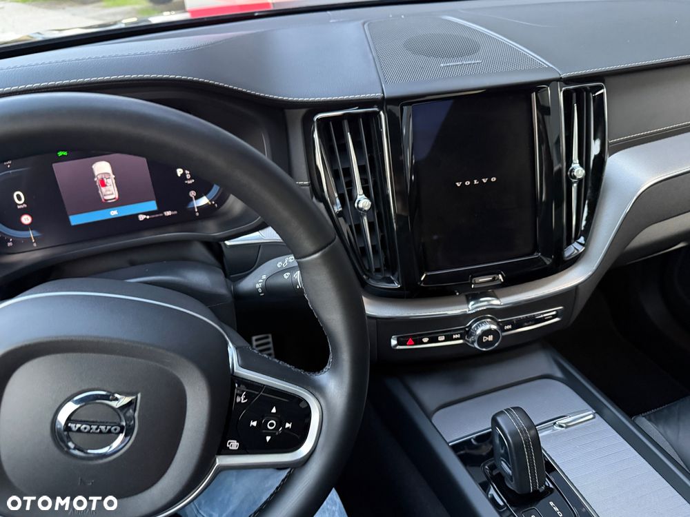 Volvo XC 60 B4 D Geartronic RDesign - 27