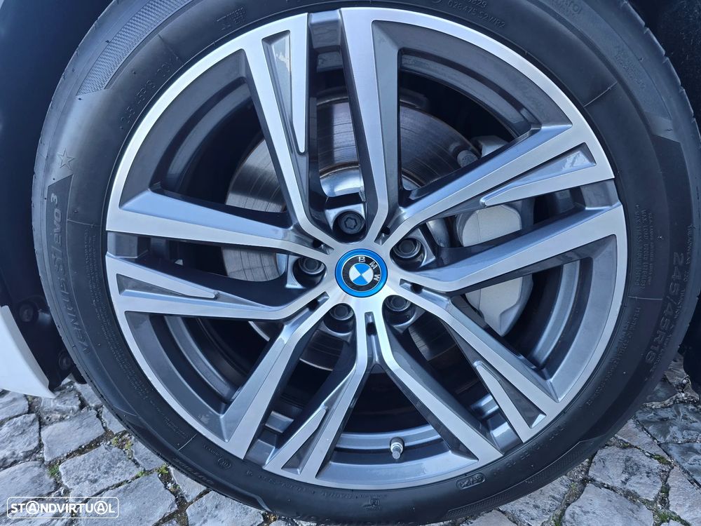 BMW i4 eDrive35 - 22