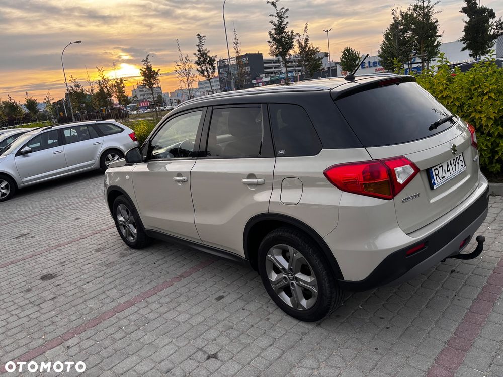 Suzuki Vitara 1.6 Comfort 2WD - 5