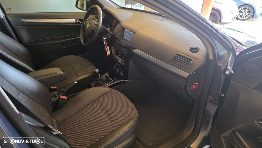 Opel Astra Caravan 1.7 CDTi Cosmo Plus - 44