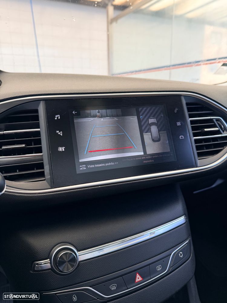 Peugeot 308 SW 1.6 BlueHDi Allure J18 EAT6 - 15