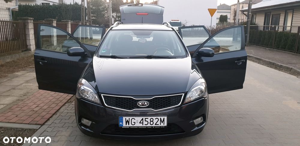 Kia Ceed 1.4 S Euro2012 - 12