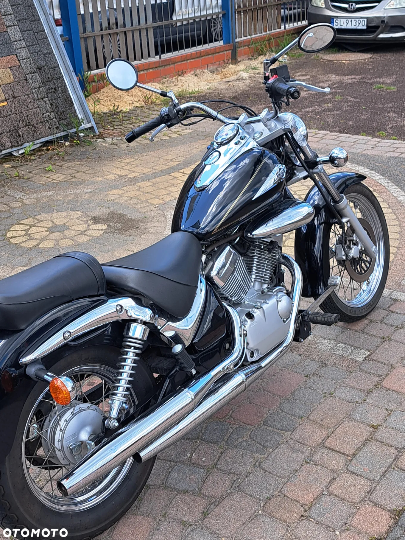 Suzuki Marauder - 13