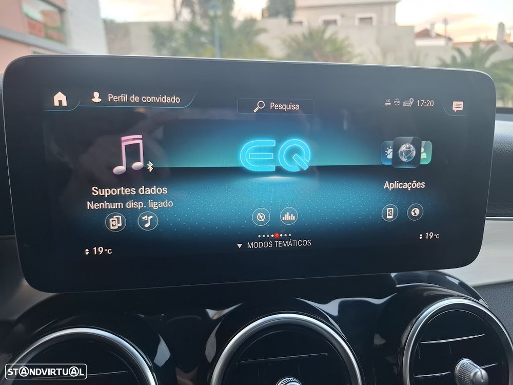 Mercedes-Benz GLC 300 e 4Matic - 32