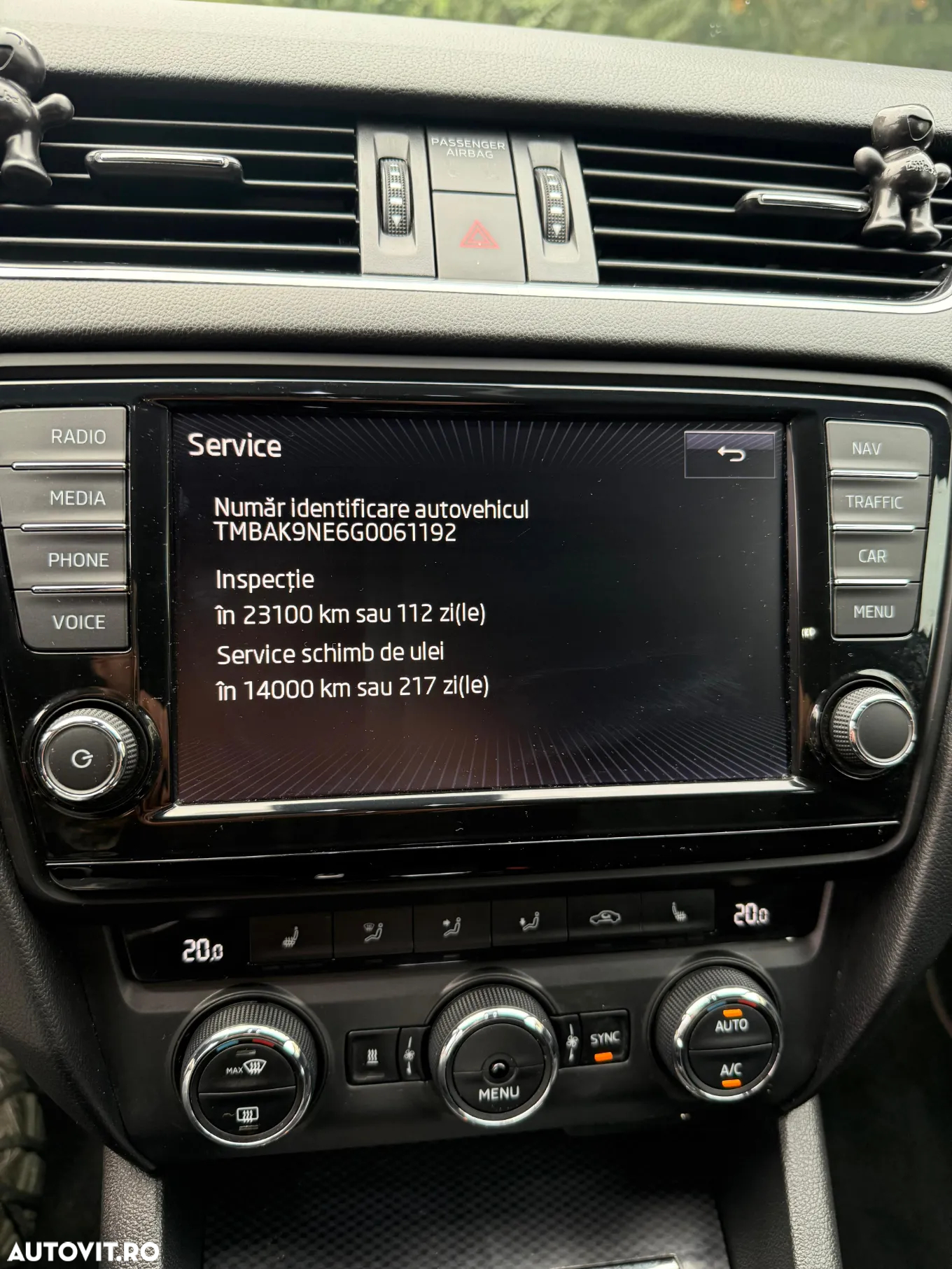 Skoda Octavia 2.0 TDI DSG RS - 17