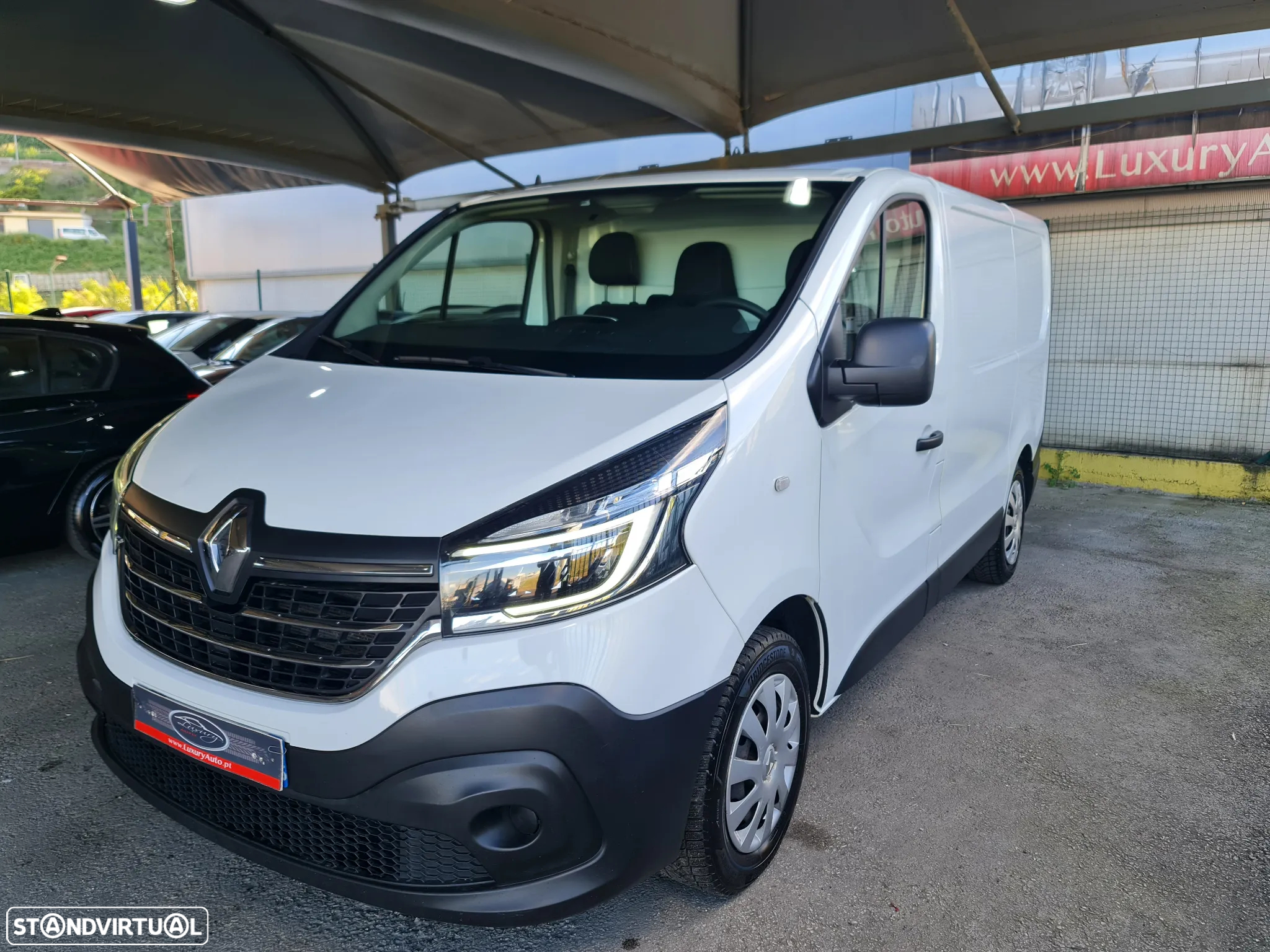 Renault TRAFIC 2.0 Dci 120CV * GPS/ AC/ IVA DEDUTÍVEL * - 4