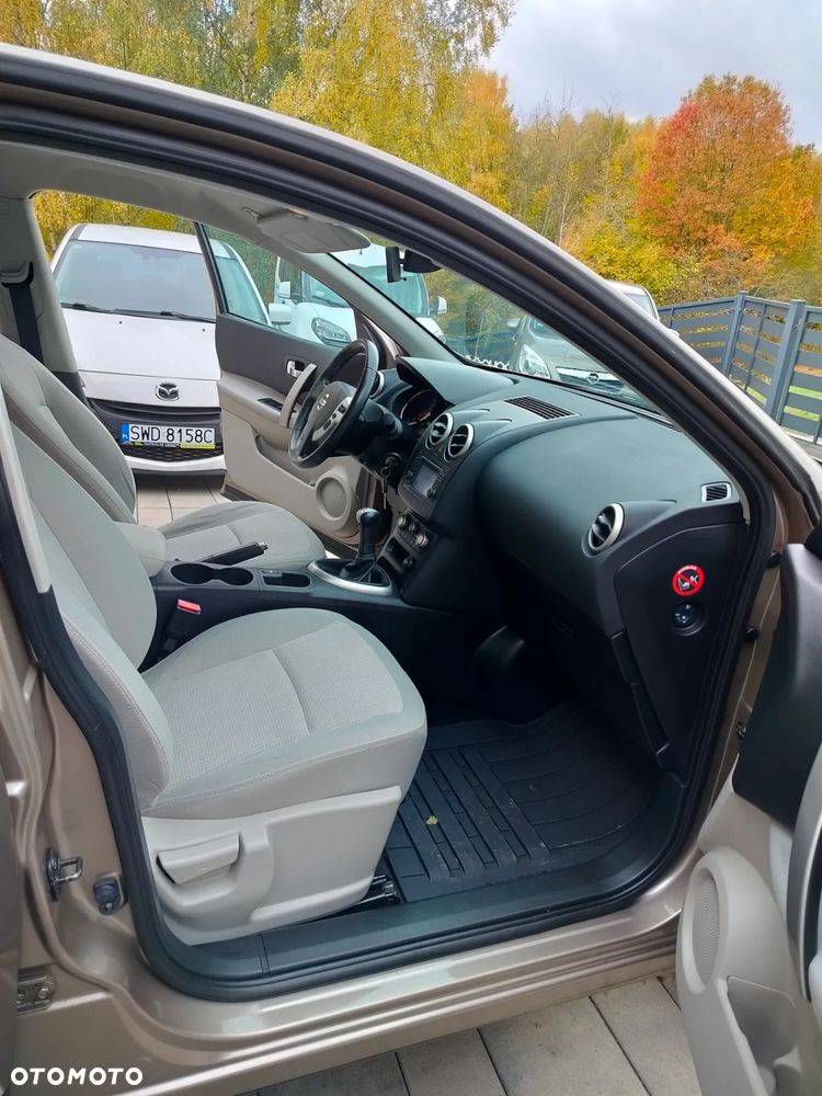 Nissan Qashqai 1.6 I-Way - 22