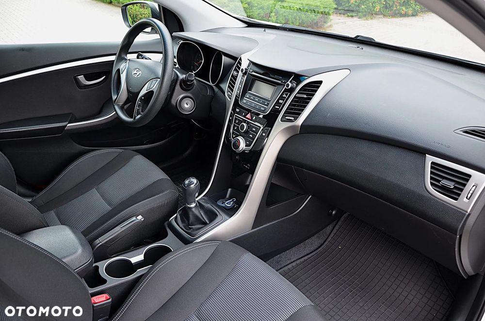 Hyundai i30 1.4 BlueDrive Classic - 21