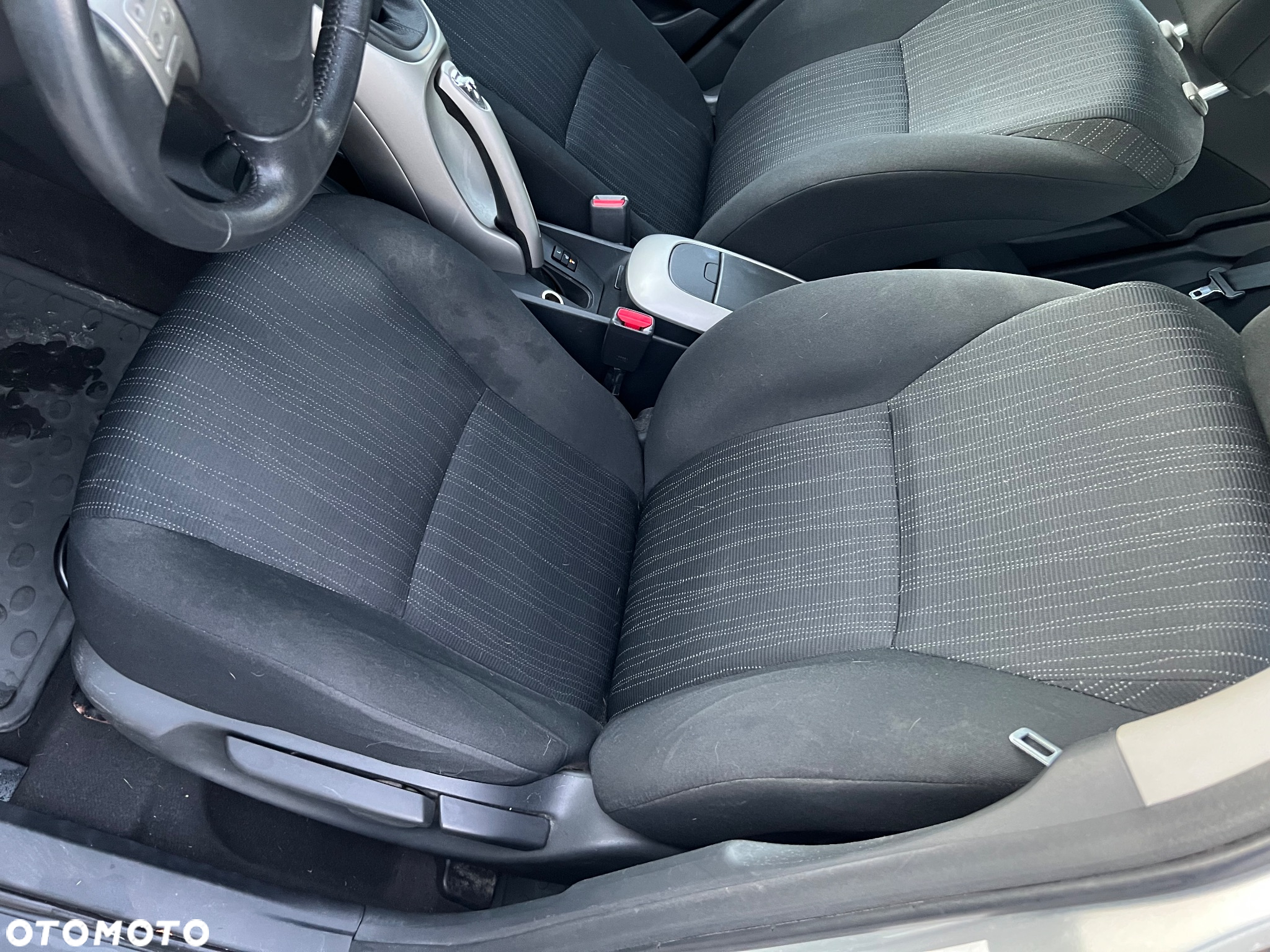 Toyota Auris 1.6 VVT-i Premium - 20