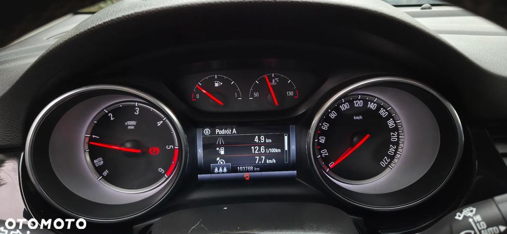 Opel Astra 1.6 D (CDTI) Start/Stop Sports Tourer Dynamic - 28