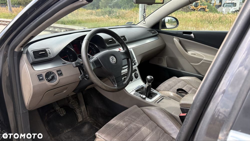 Volkswagen Passat - 7