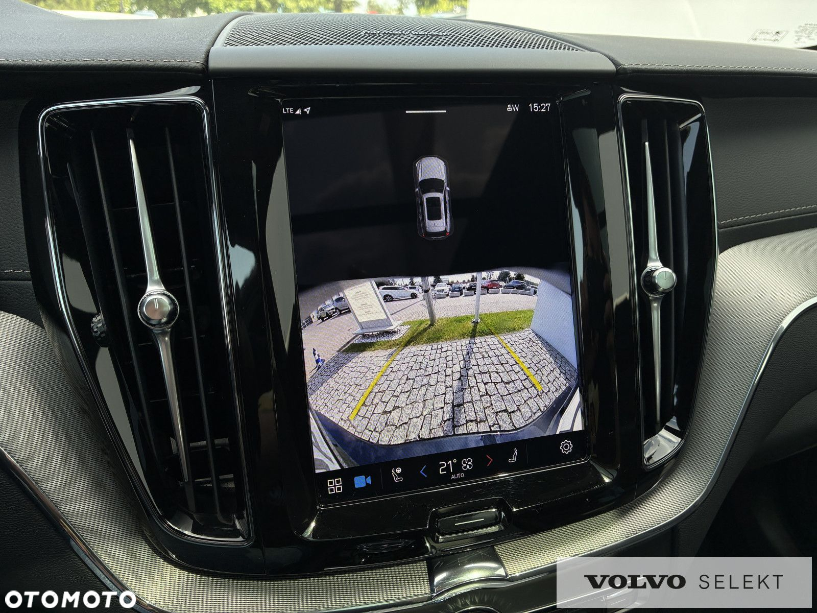 Volvo XC 60 - 22